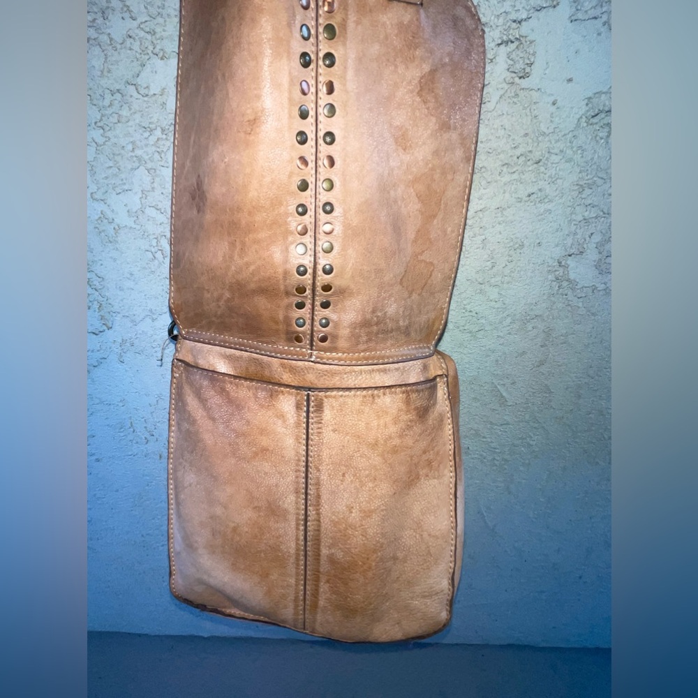 Patricia dash cross body bag - Picture 11 of 16